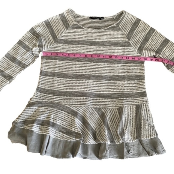 NWT Doe & Rae Striped Ruffled Hem Top Size Small - Picture 7 of 8